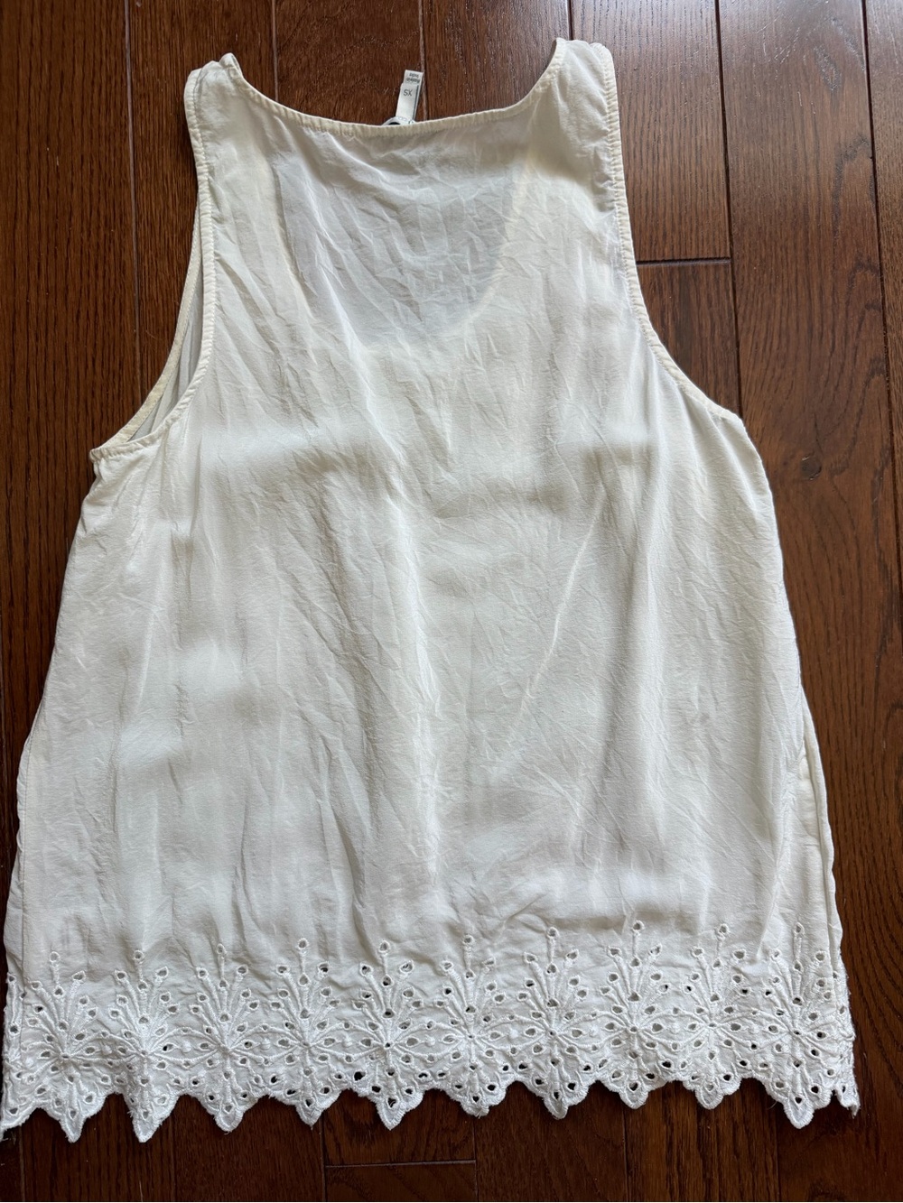Women’s Joie Cream Eyelet-Hem Sleeveless Tank. 100% Silk. Size XS. - Picture 5 of 6